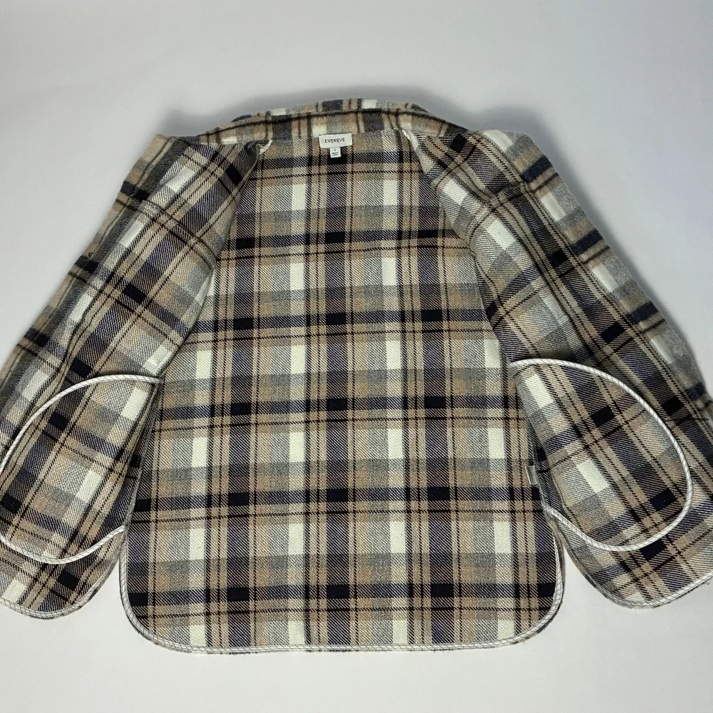 Evereve Plaid Button Front Shacket Jacket Women’s Size S - Picture 9 of 9